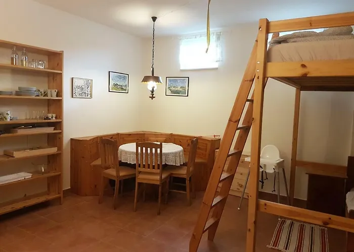 Artemis Farm Apartment4