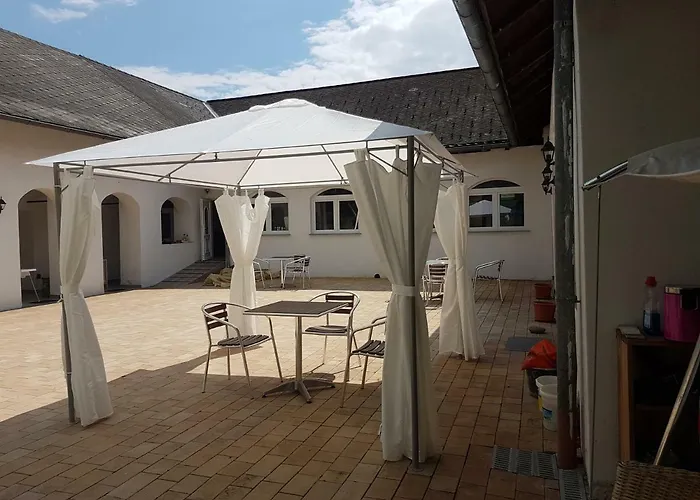 Artemis Farm Apartment4